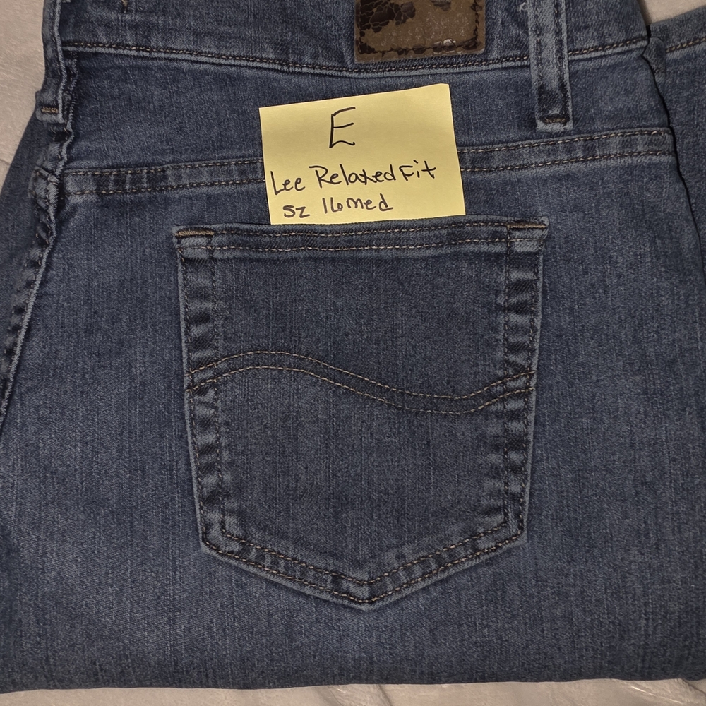 Lee Relaxed Fit Blue Jeans